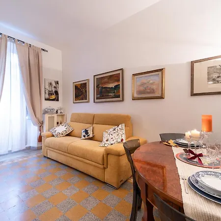 La Presentosa- Elegant Full San Giovanni Appartement