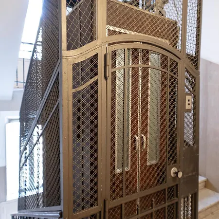 Appartement La Presentosa- Elegant Full San Giovanni